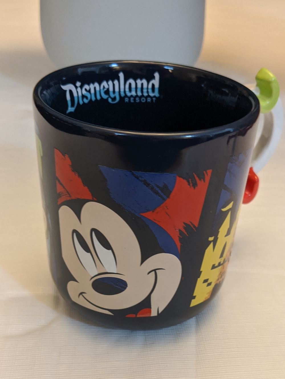 Disney Parks 2020 Coffee Mug Walt Disney World Mickey & Friends 12 fl oz